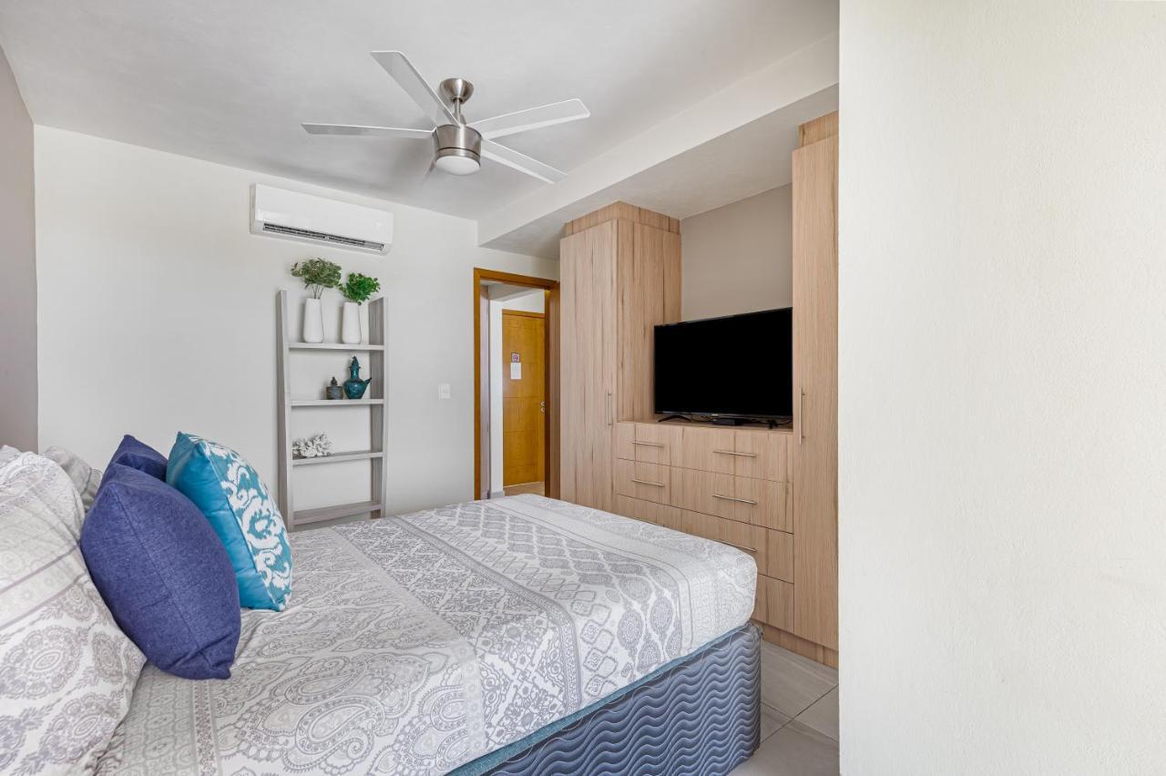 Near Airport - 3 Bedrooms - Ideal For Families! Cancún