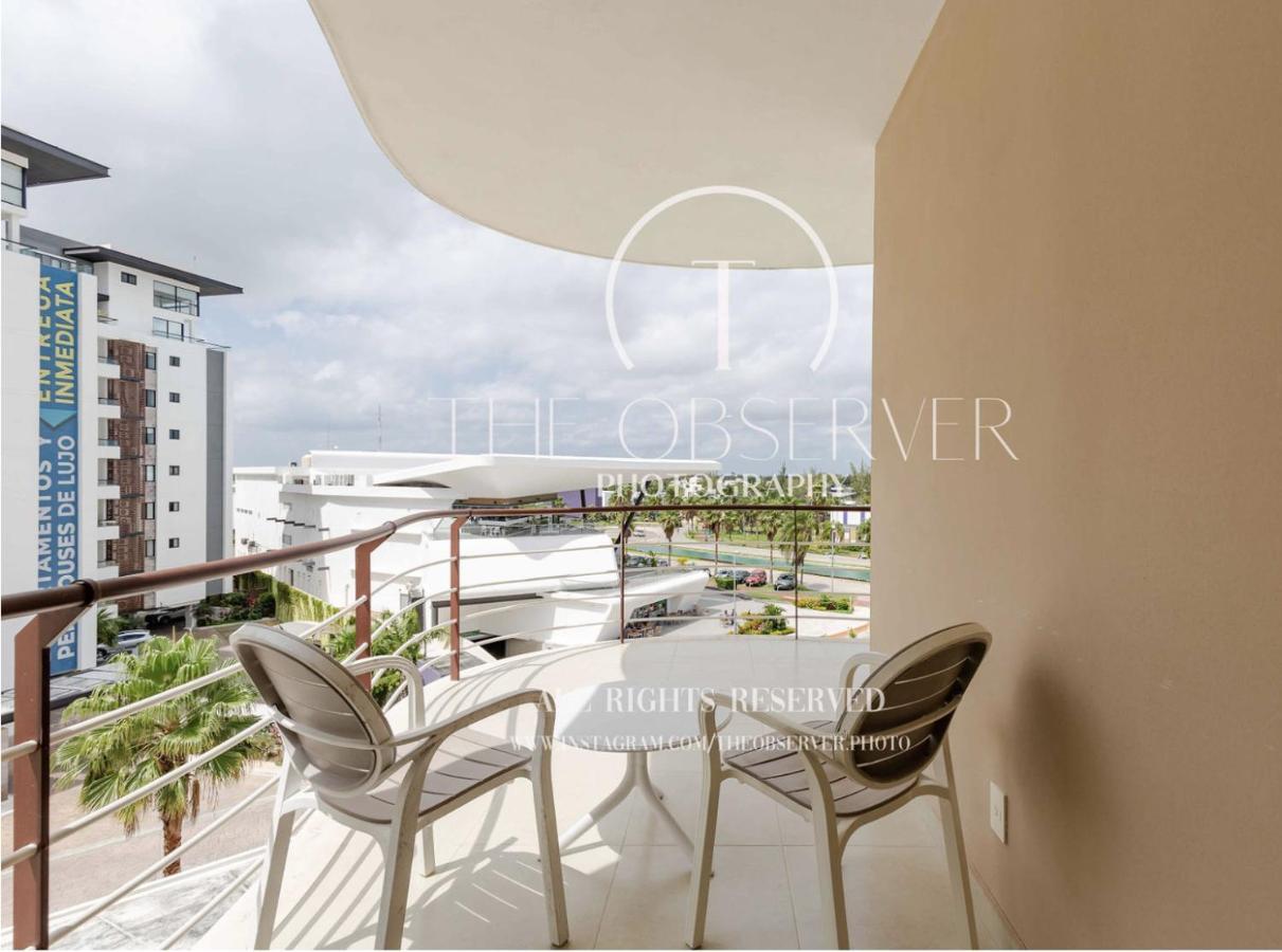 Near Airport - 3 Bedrooms - Ideal For Families! Apartment *