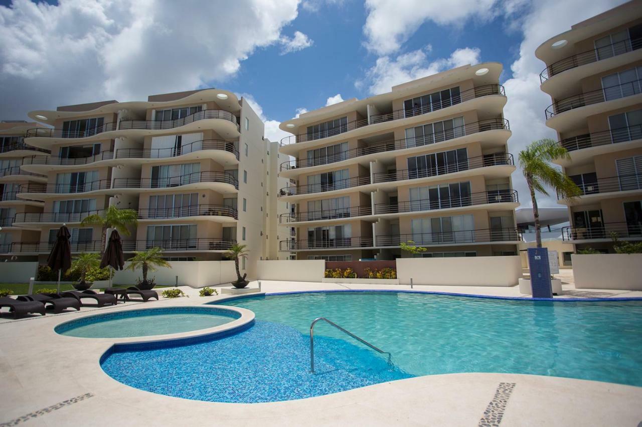 Apartment Near Airport - 3 Bedrooms - Ideal For Families!